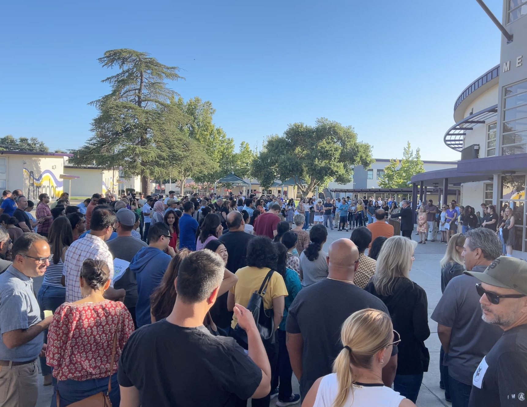 Reconnect and reengage: Amador parents attend annual back to school night