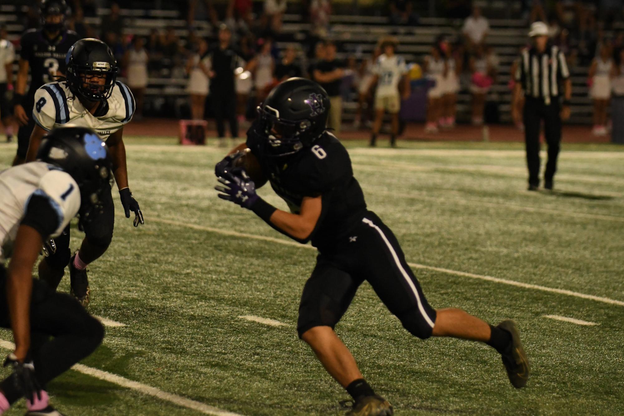 Pink out game: Dons take down Dougherty Valley 70-0 on senior night