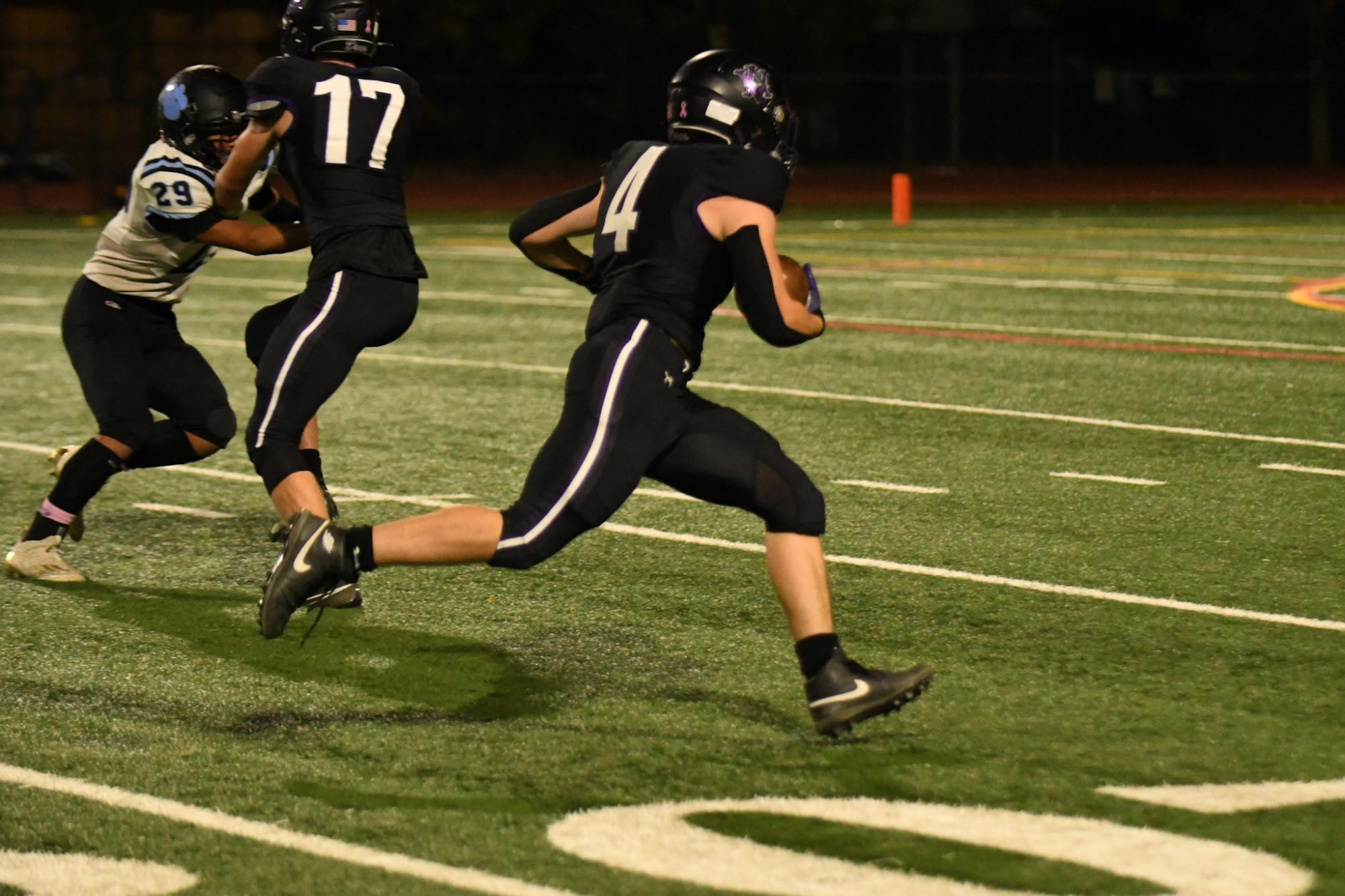 Pink out game: Dons take down Dougherty Valley 70-0 on senior night