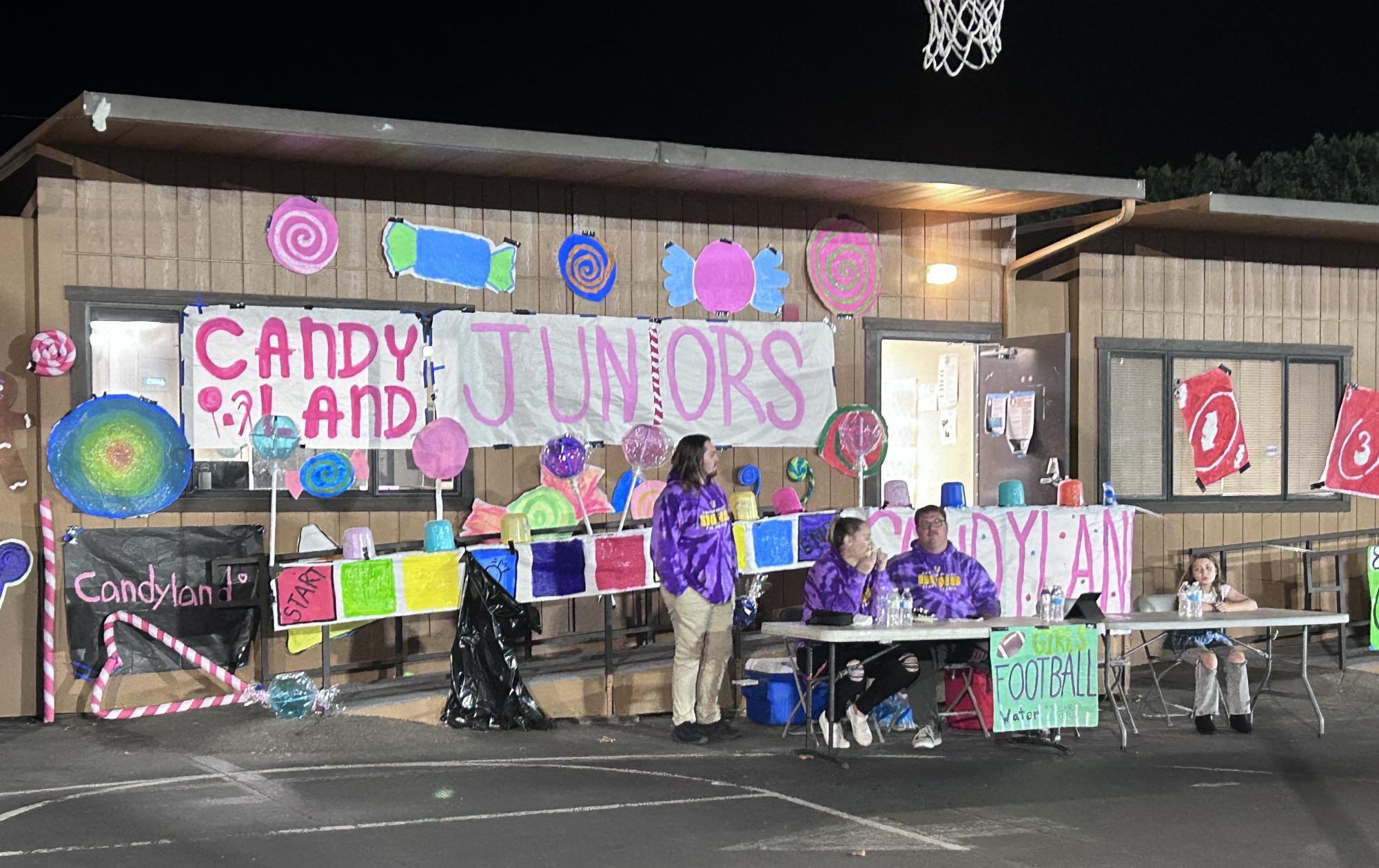 Students dance the night away at annual Homecoming Dance