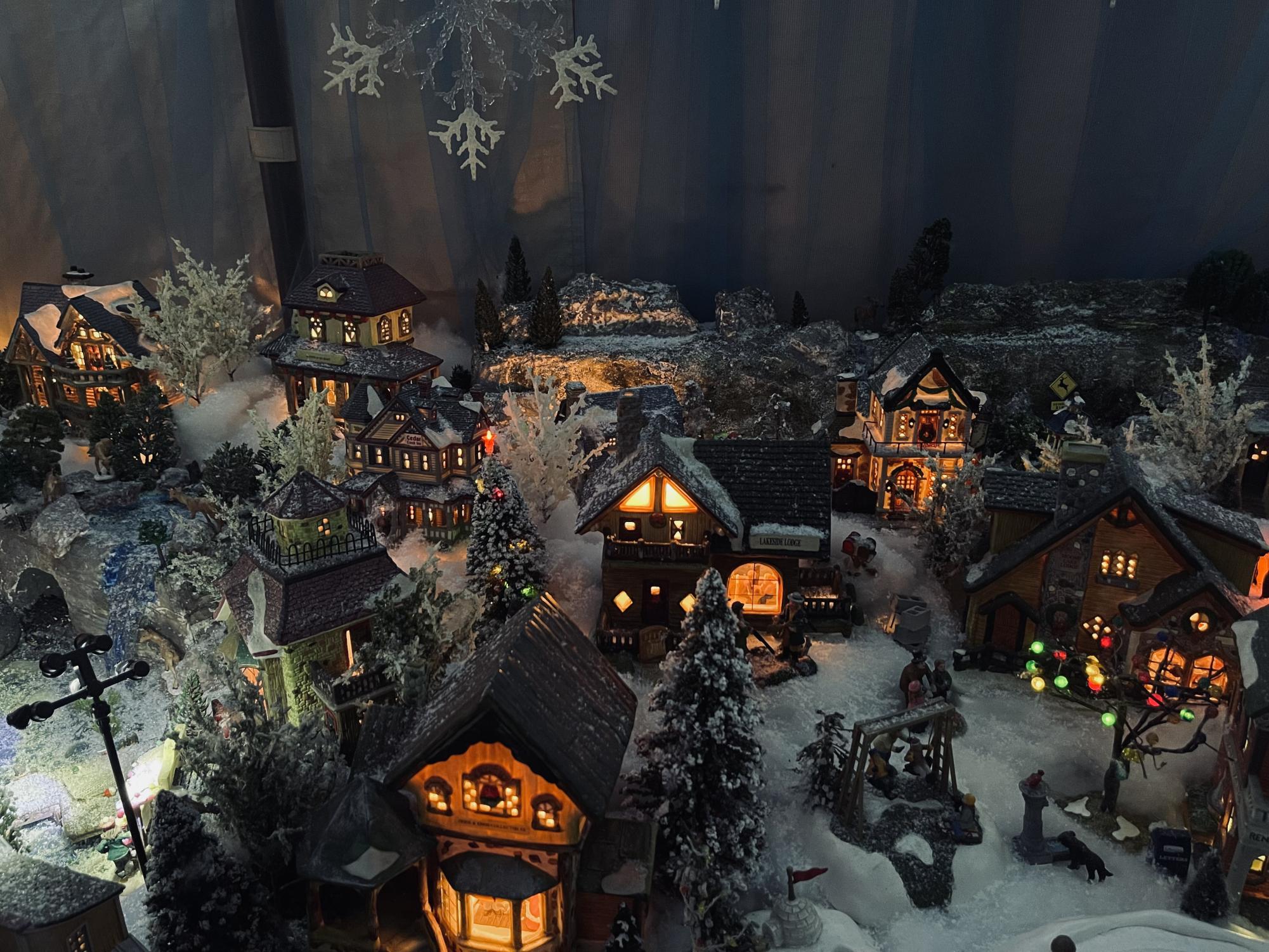 Sightseeing the town: Christmas lights around Pleasanton