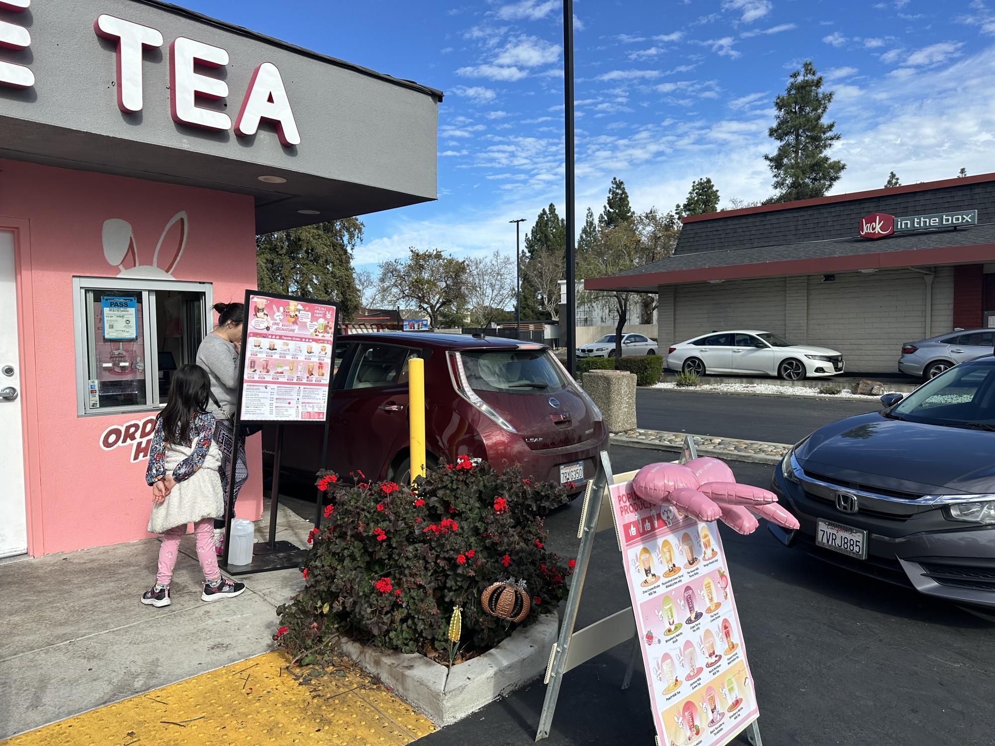Ume Tea Drive-Thru: Sip, Smile, and Speed away