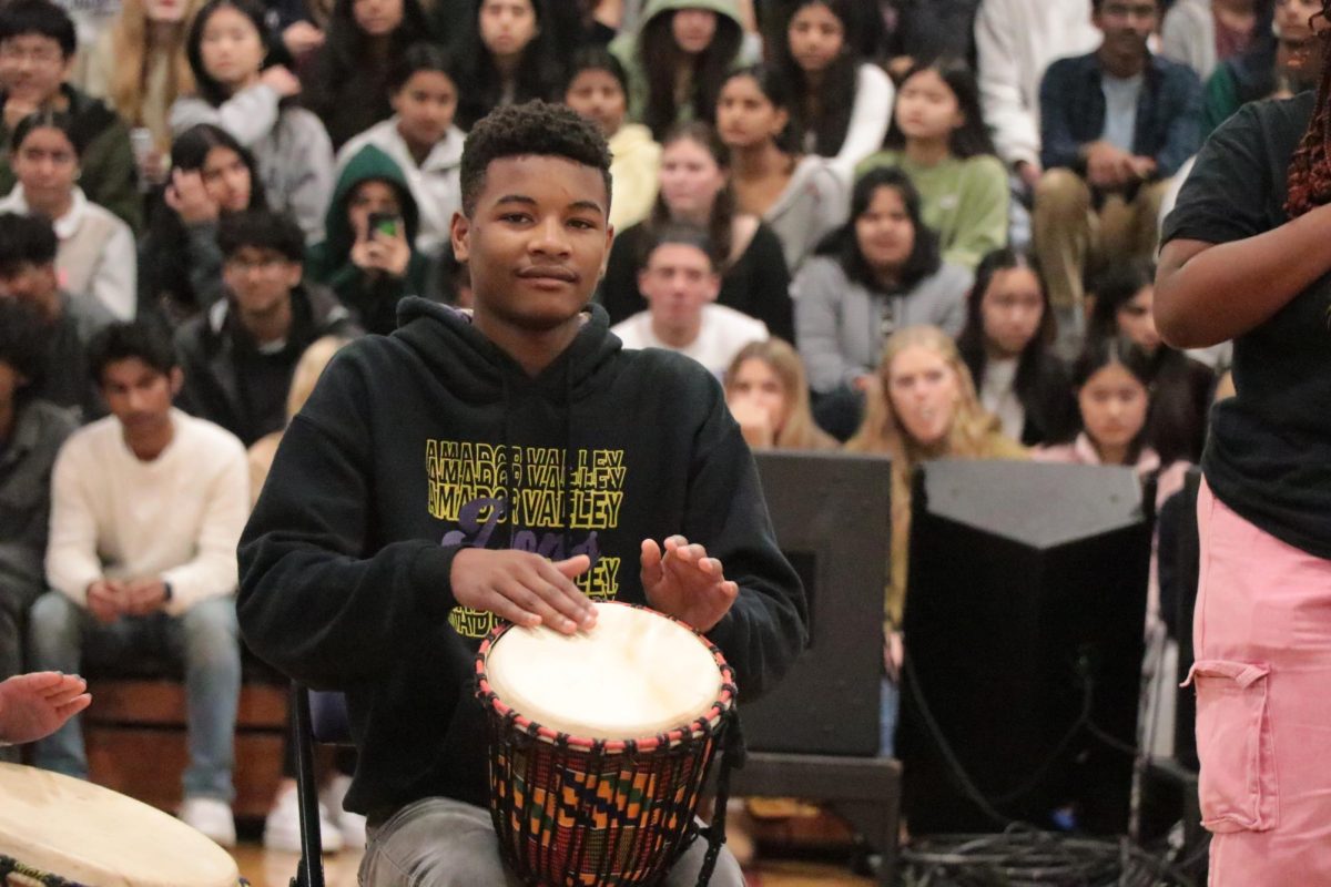 Black Student Union told an empowering story to the tune of traditional drums. 