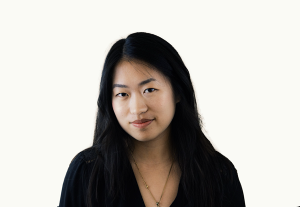 Jianna Liu (19) is the co-founder of Leafpress, an AI company striving to report carbon emissions. 