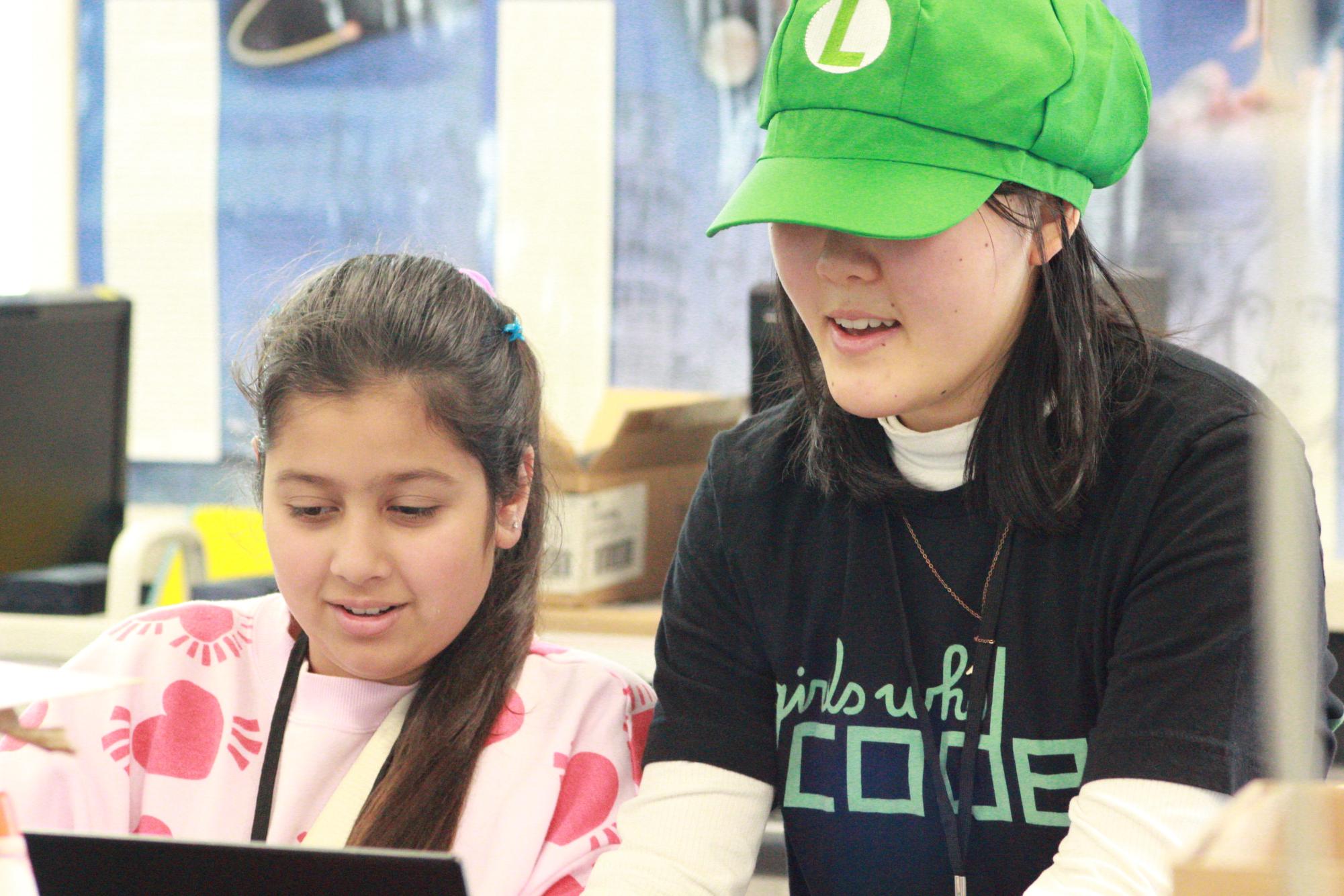 Girls+Who+Code+host+fifth+annual+Summit+for+middle+and+elementary+schoolers