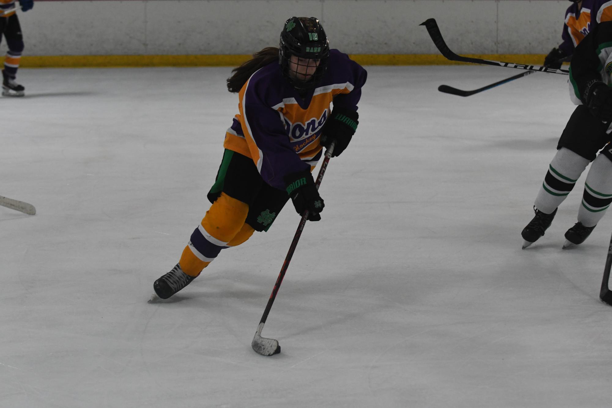 Amador Valley Club Ice Hockey Defeats San Ramon Valley on Senior Night