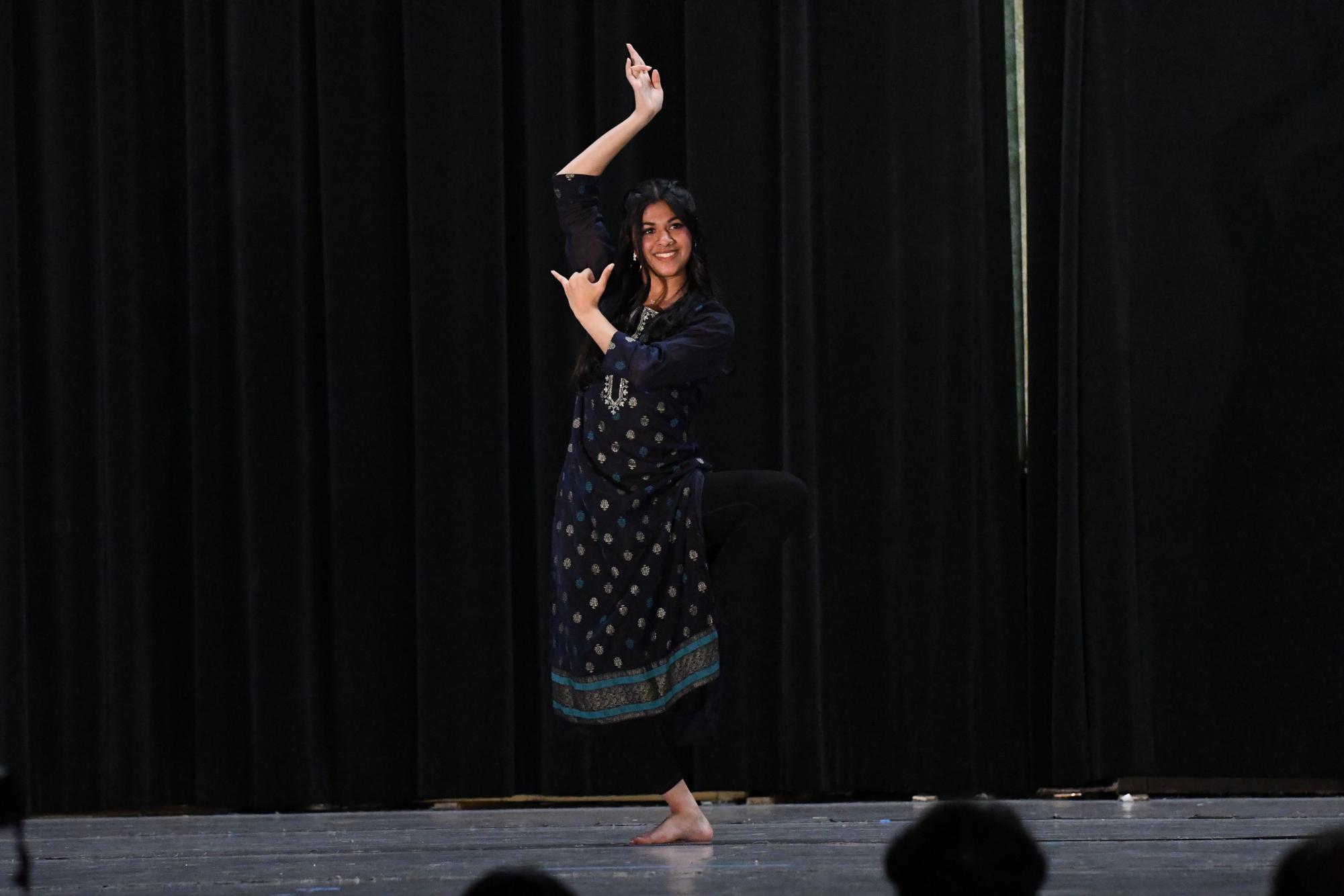 Amador Valley Dhamaka hosts its Second Annual Isvara Showcase for Bollywood Dance Teams across the Bay Area