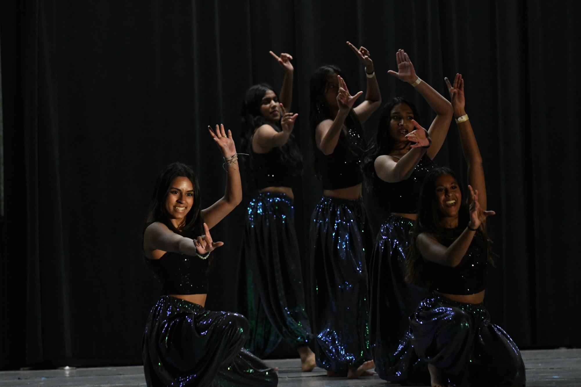 Amador Valley Dhamaka hosts its Second Annual Isvara Showcase for Bollywood Dance Teams across the Bay Area