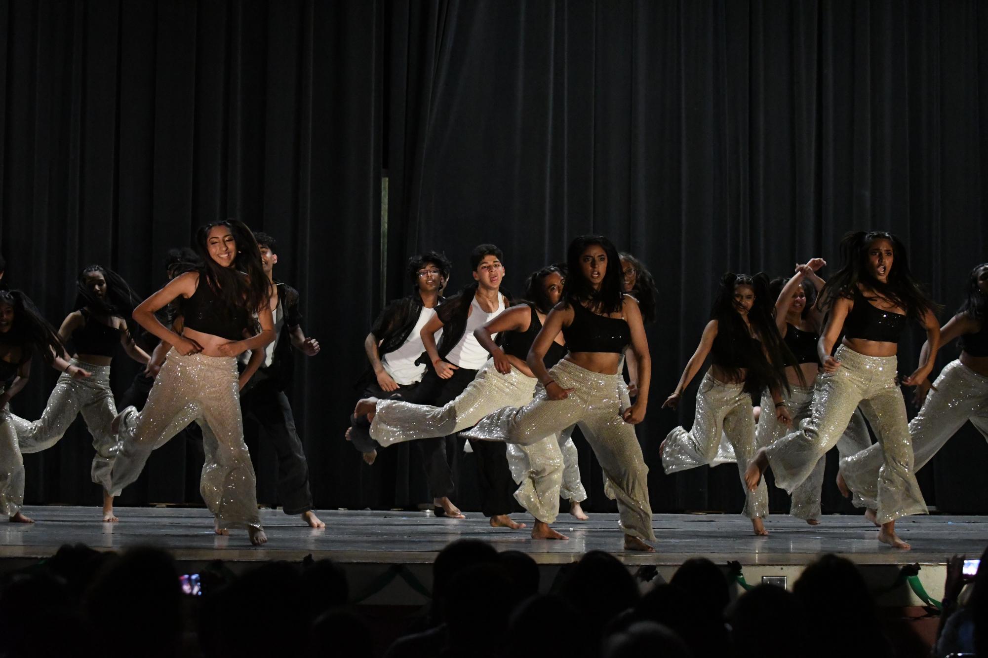 Amador Valley Dhamaka hosts its Second Annual Isvara Showcase for Bollywood Dance Teams across the Bay Area