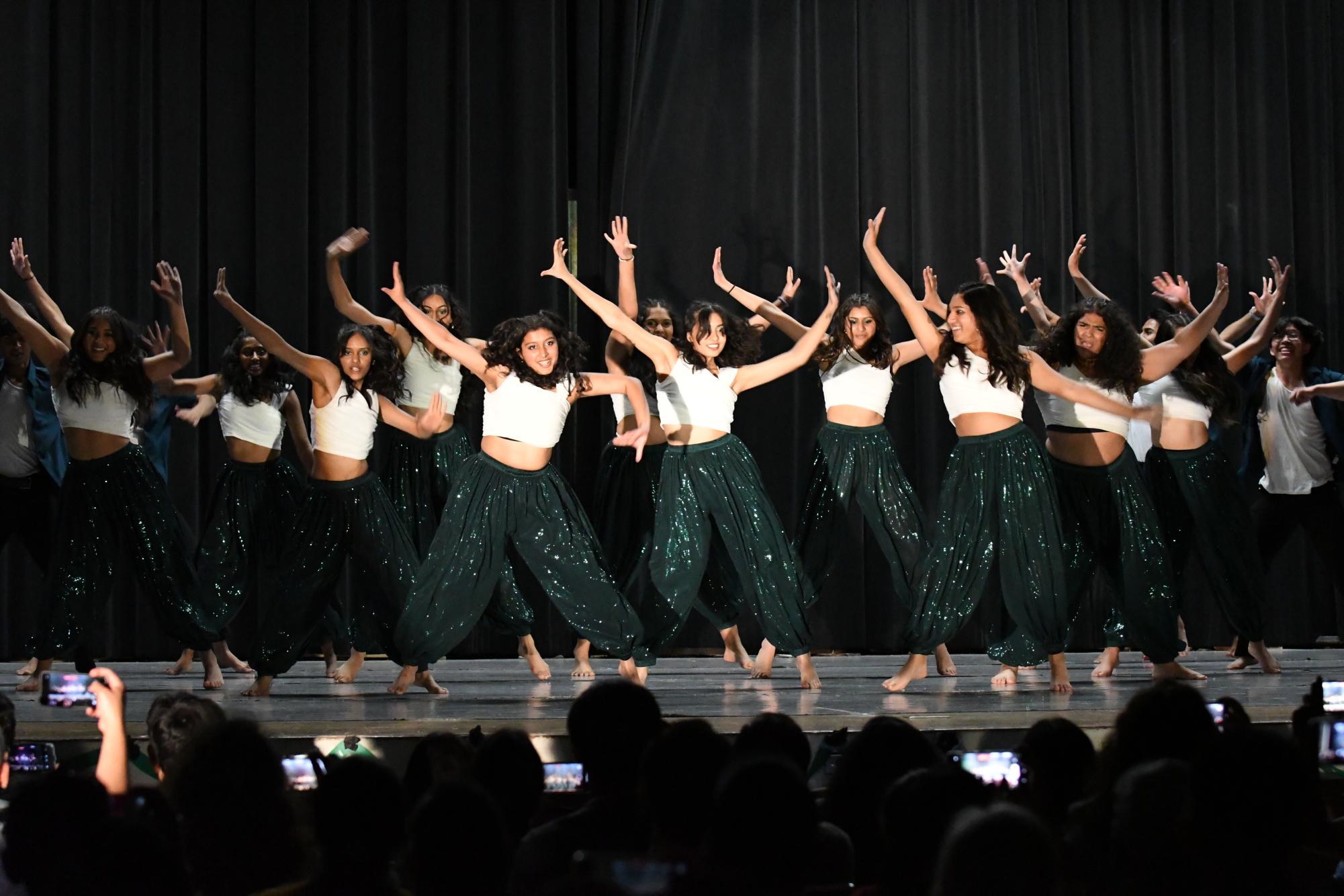Amador Valley Dhamaka hosts its Second Annual Isvara Showcase for Bollywood Dance Teams across the Bay Area