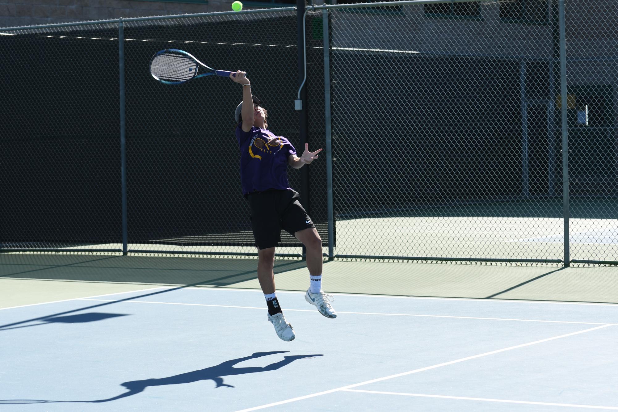 Freshman Dashel Parkinson-Lubold and Sophomore Fan Jia dominate annual Men's EBAL Doubles Tennis Championship Winning First Place 🥇