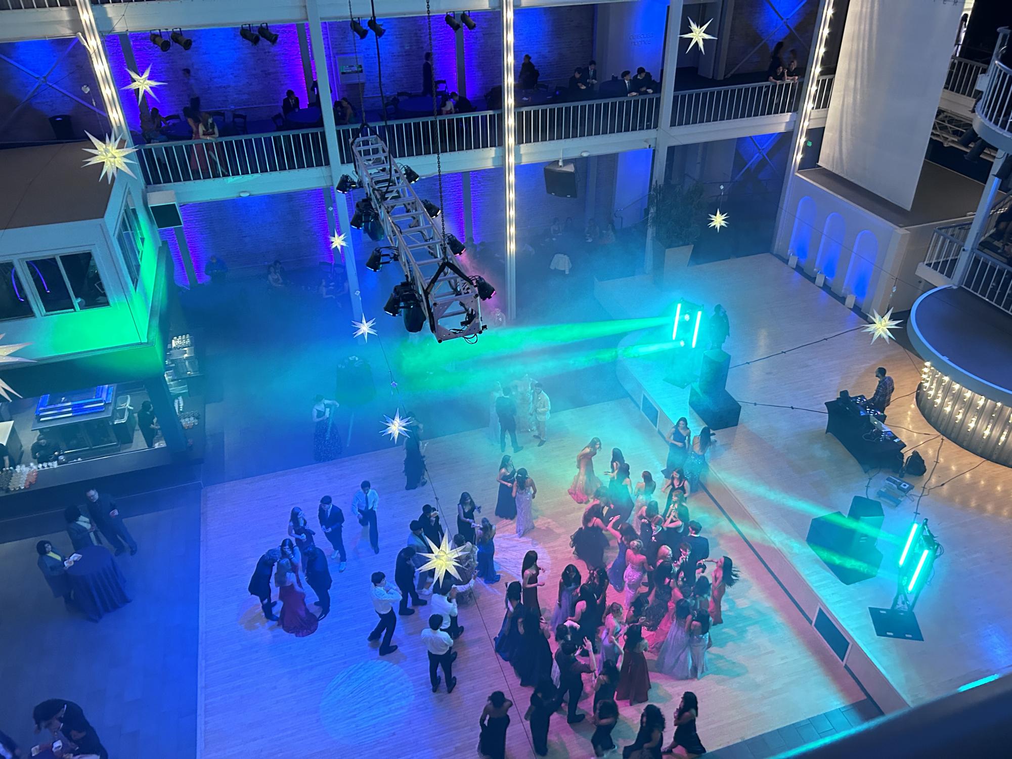 Senior Ball 2024: Van Gogh'ing Crazy