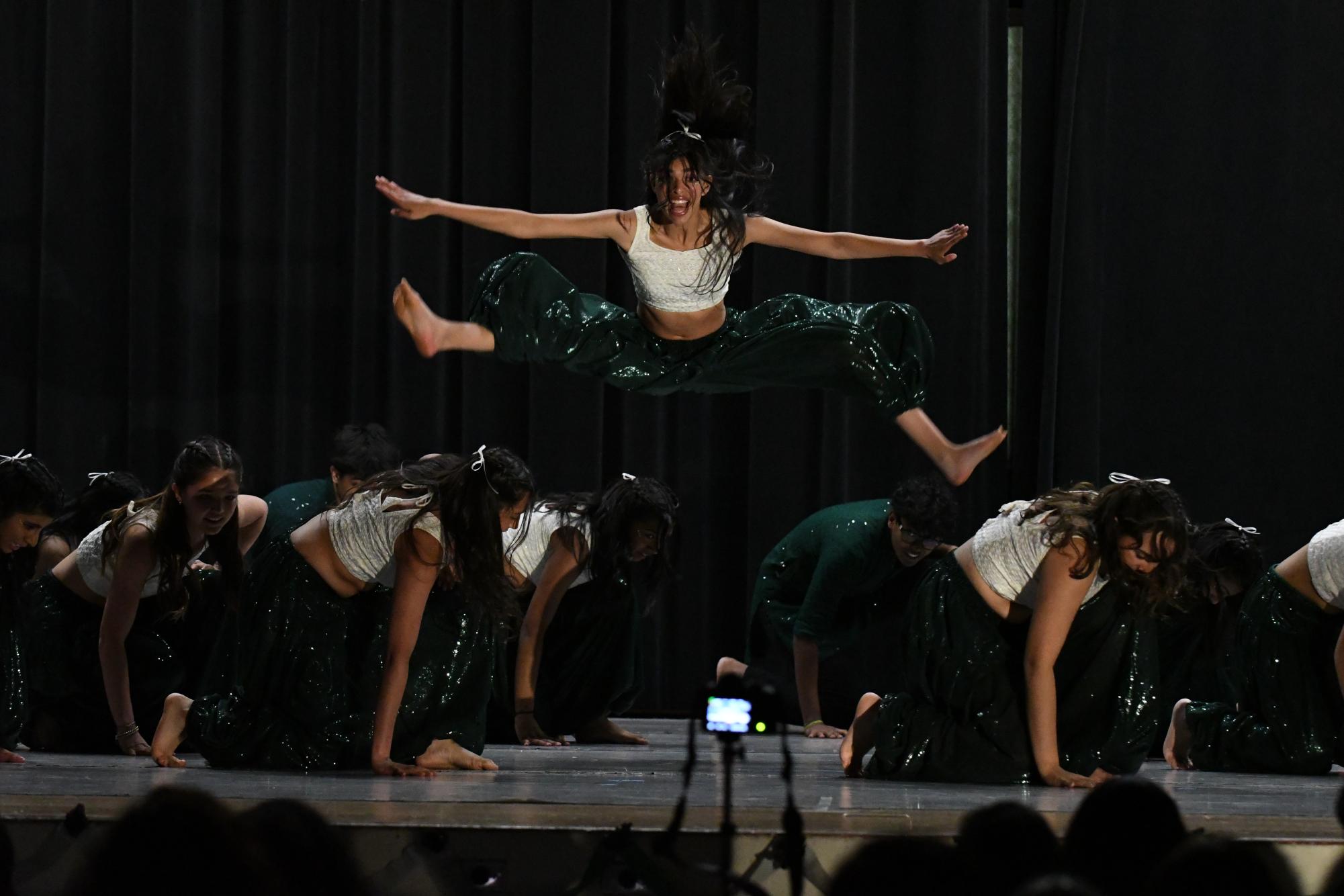 Amador Valley Dhamaka hosts its Second Annual Isvara Showcase for Bollywood Dance Teams across the Bay Area