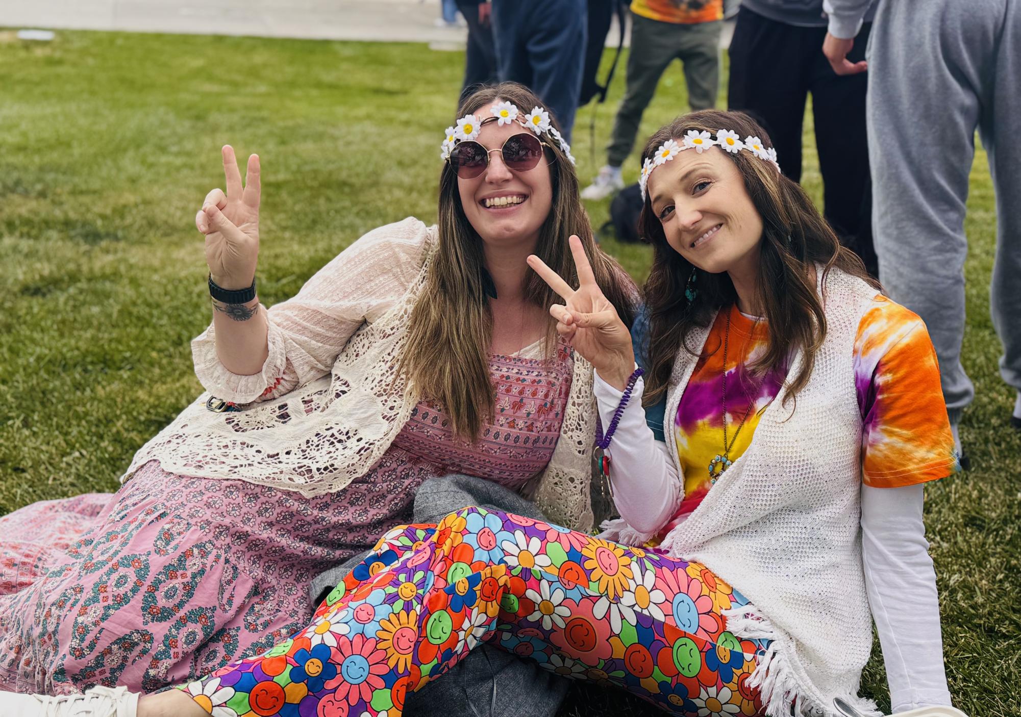 Juniors Celebrate Counter Culture Day