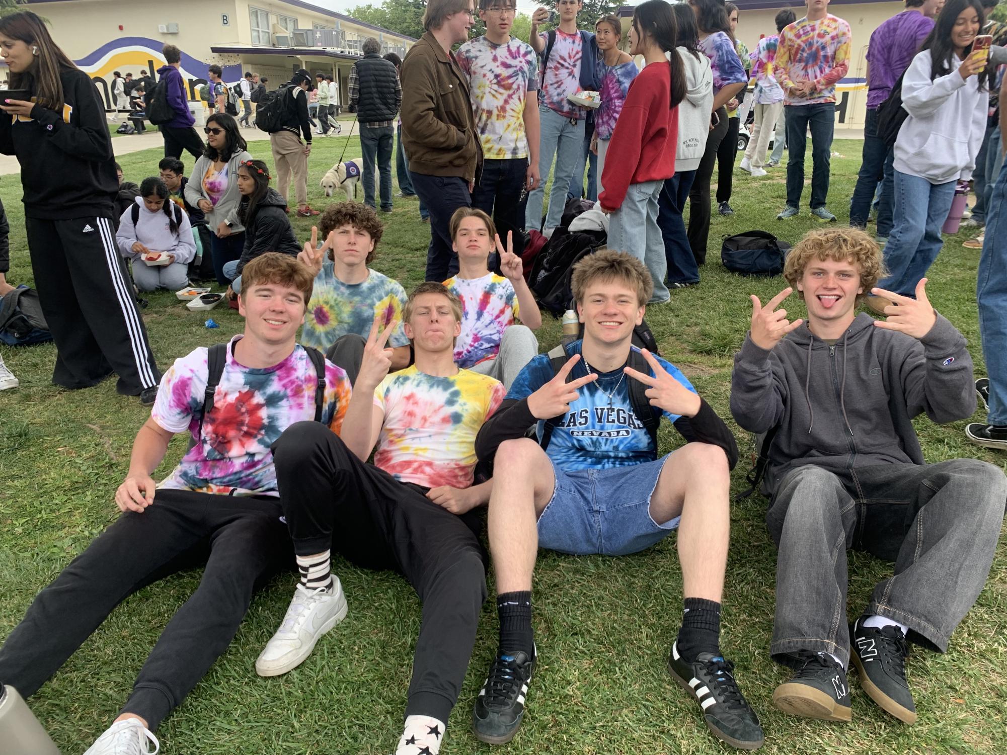 Juniors Celebrate Counter Culture Day