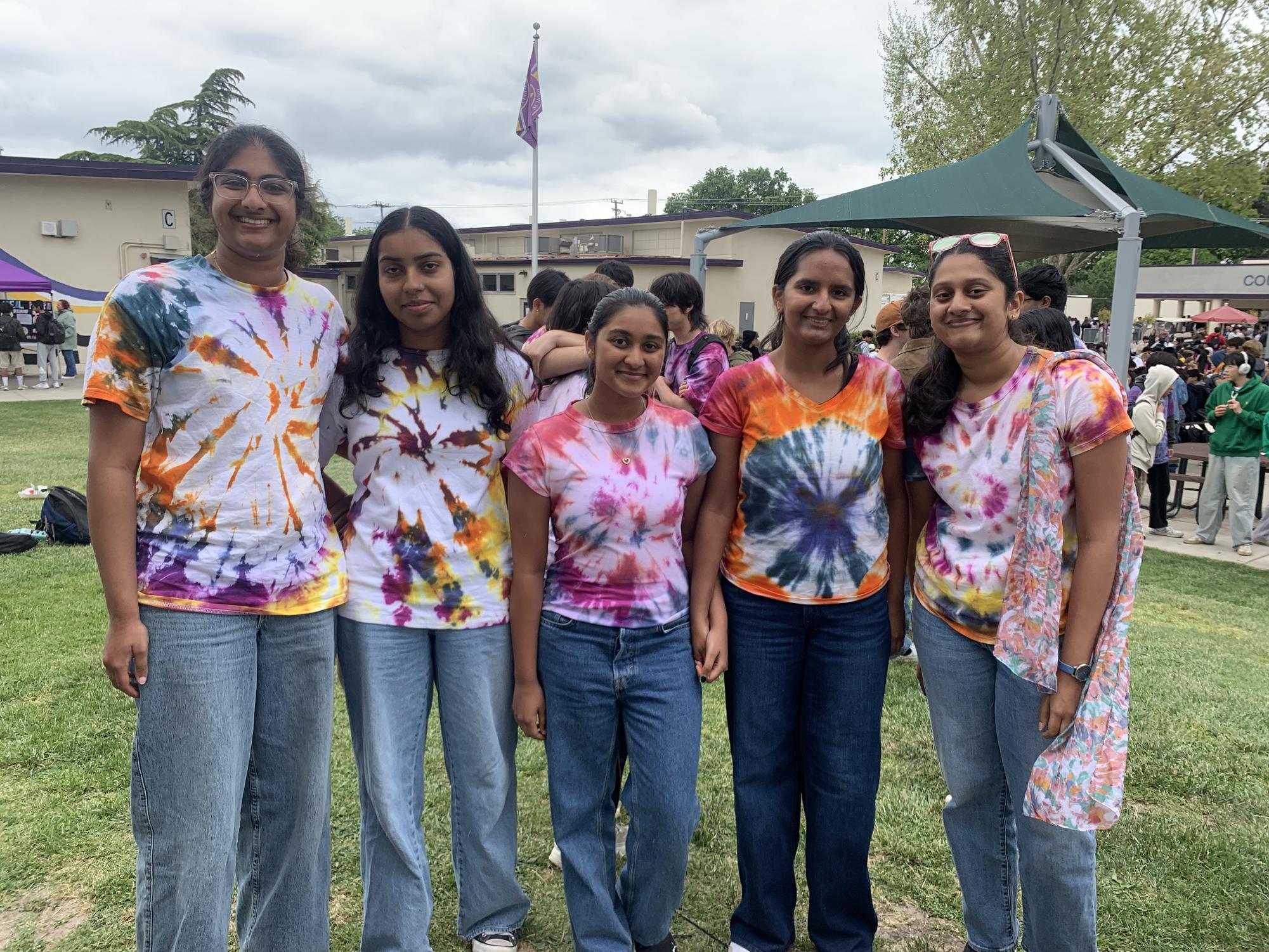 Juniors Celebrate Counter Culture Day