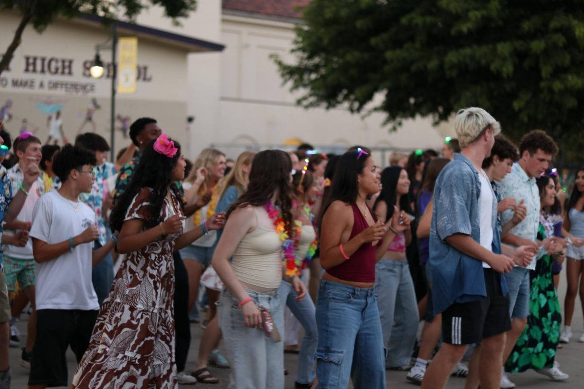 During the dance, students enjoyed impromptu line dancing in addition to the food trucks and activities organized by Leadership.