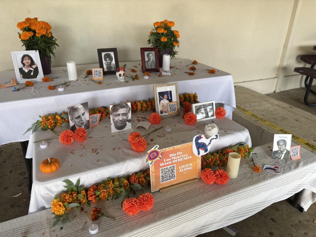 The altar, near the campus' H-Building, featured a variety of Spanish heroes from across the ages.