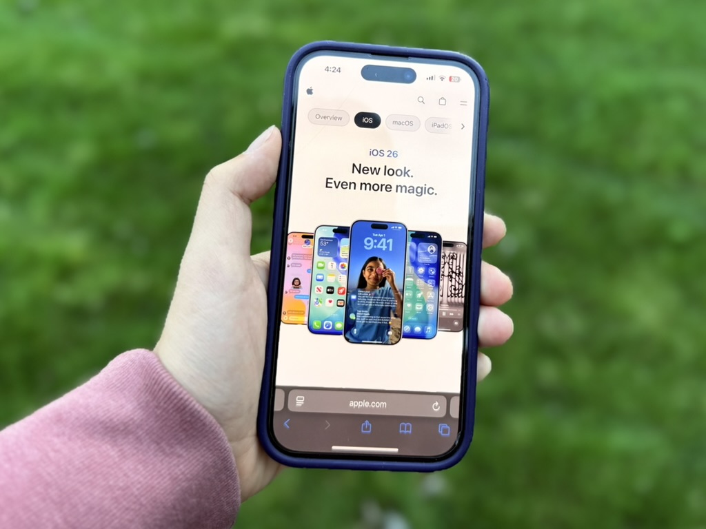 iOS 26 brought major changes in design and customization. Users gain the ability to further personalize their phone and experience an all-new design.